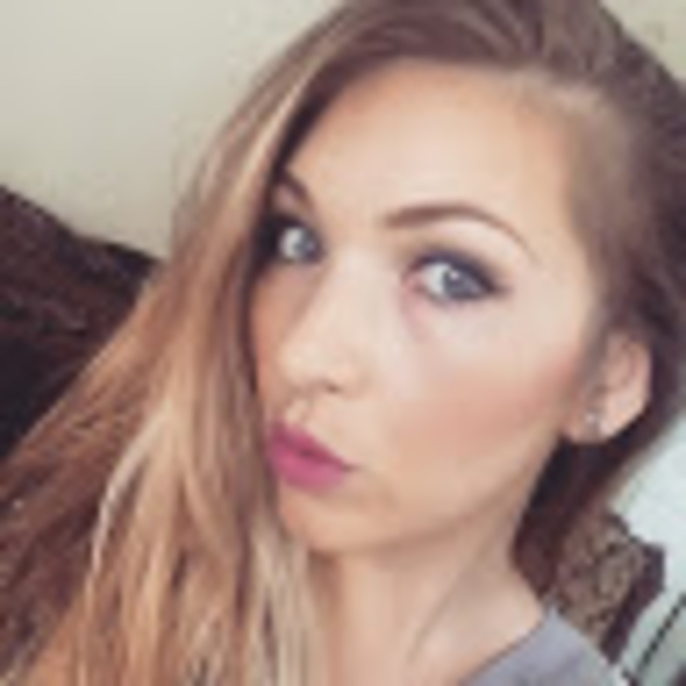 Meet your Posher, Alma
